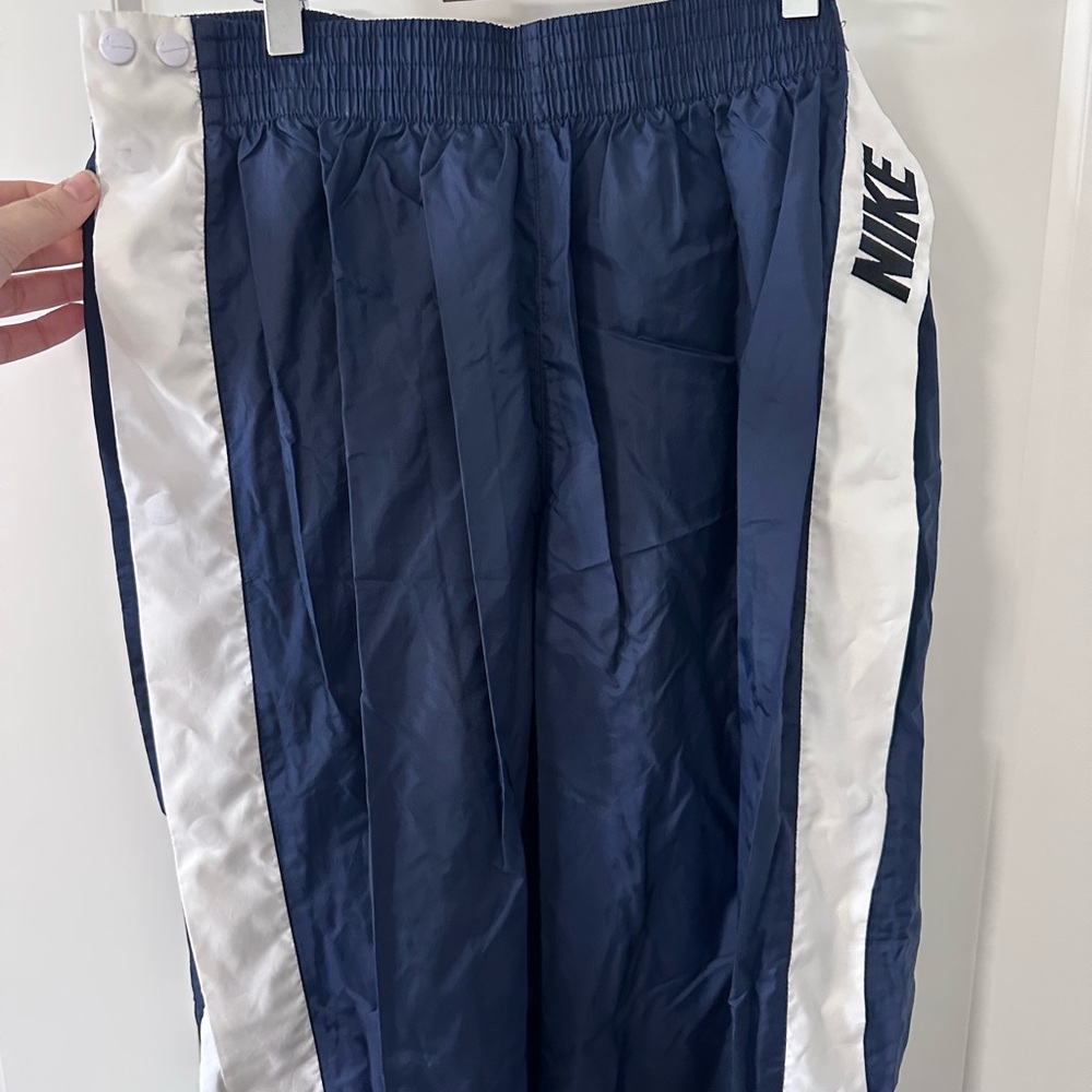 Vintage Nike Navy and White Athletic Pants